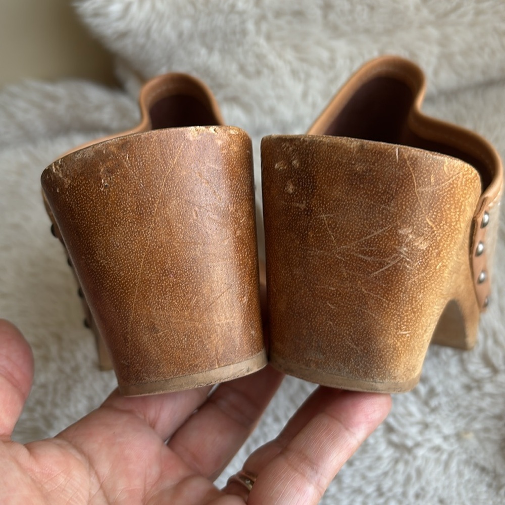 Candie's Tan Suede Mules - Picture 6 of 8